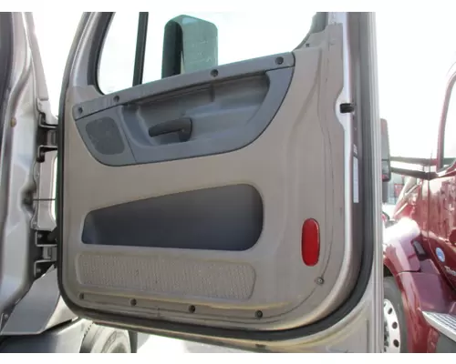 FREIGHTLINER CASCADIA 2008-2018 DOOR ASSEMBLY, FRONT