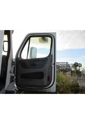 FREIGHTLINER CASCADIA 2008-2018 DOOR ASSEMBLY, FRONT