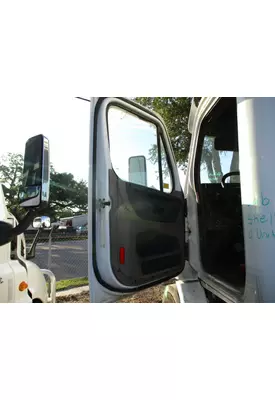 FREIGHTLINER CASCADIA 2008-2018 DOOR ASSEMBLY, FRONT