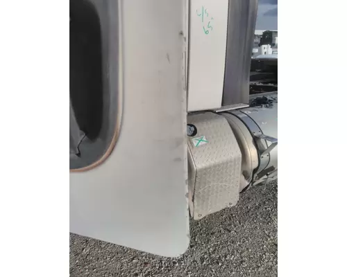 FREIGHTLINER CASCADIA 2008-2018 DOOR ASSEMBLY, FRONT