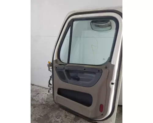 FREIGHTLINER CASCADIA 2008-2018 DOOR ASSEMBLY, FRONT
