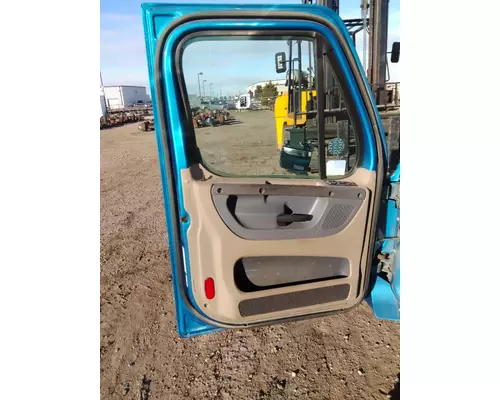FREIGHTLINER CASCADIA 2008-2018 DOOR ASSEMBLY, FRONT