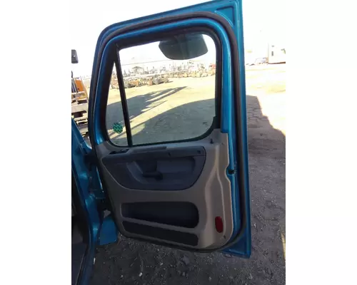 FREIGHTLINER CASCADIA 2008-2018 DOOR ASSEMBLY, FRONT