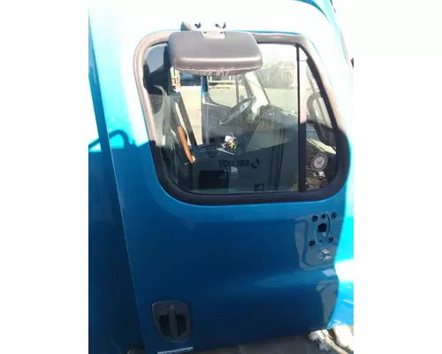 FREIGHTLINER CASCADIA 2008-2018 DOOR ASSEMBLY, FRONT