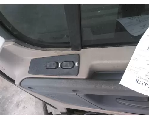 FREIGHTLINER CASCADIA 2008-2018 DOOR ASSEMBLY, FRONT
