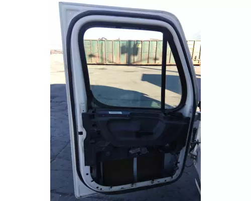 FREIGHTLINER CASCADIA 2008-2018 DOOR ASSEMBLY, FRONT