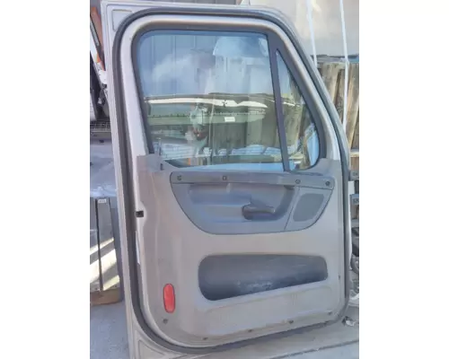 FREIGHTLINER CASCADIA 2008-2018 DOOR ASSEMBLY, FRONT