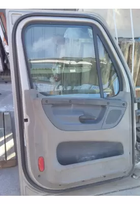 FREIGHTLINER CASCADIA 2008-2018 DOOR ASSEMBLY, FRONT