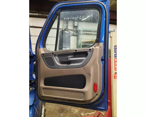 FREIGHTLINER CASCADIA 2008-2018 DOOR ASSEMBLY, FRONT