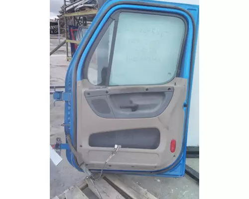FREIGHTLINER CASCADIA 2008-2018 DOOR ASSEMBLY, FRONT