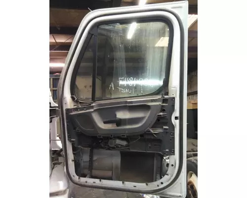 FREIGHTLINER CASCADIA 2008-2018 DOOR ASSEMBLY, FRONT