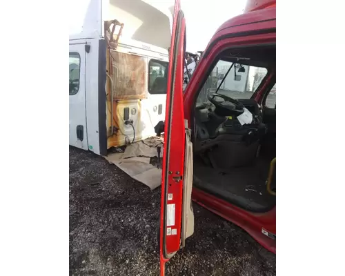 FREIGHTLINER CASCADIA 2008-2018 DOOR ASSEMBLY, FRONT