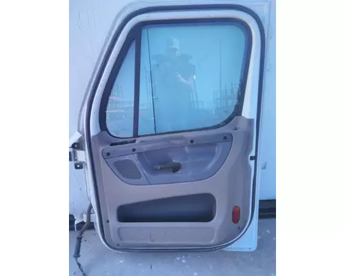 FREIGHTLINER CASCADIA 2008-2018 DOOR ASSEMBLY, FRONT