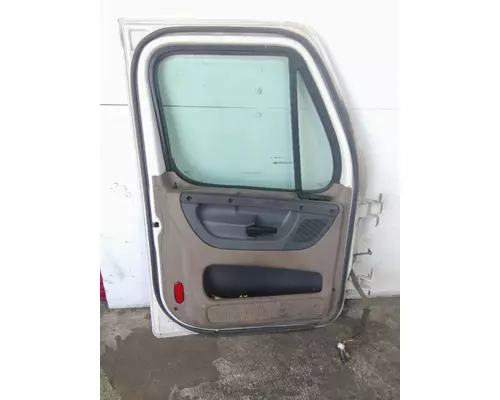FREIGHTLINER CASCADIA 2008-2018 DOOR ASSEMBLY, FRONT
