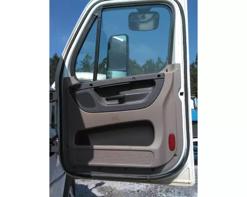 FREIGHTLINER CASCADIA 2008-2018 DOOR ASSEMBLY, FRONT