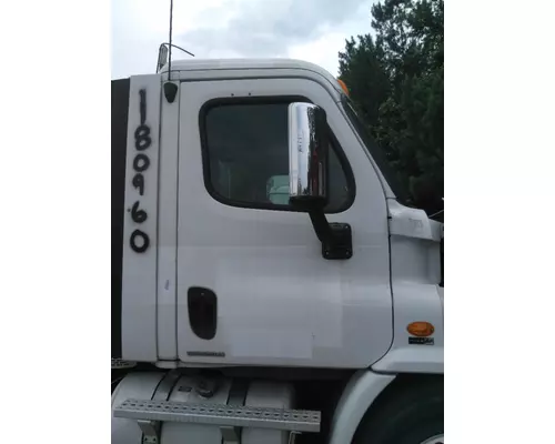 FREIGHTLINER CASCADIA 2008-2018 DOOR ASSEMBLY, FRONT