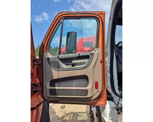 FREIGHTLINER CASCADIA 2008-2018 DOOR ASSEMBLY, FRONT