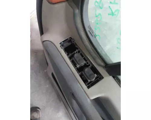 FREIGHTLINER CASCADIA 2008-2018 DOOR ASSEMBLY, FRONT