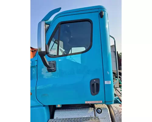 FREIGHTLINER CASCADIA 2008-2018 DOOR ASSEMBLY, FRONT