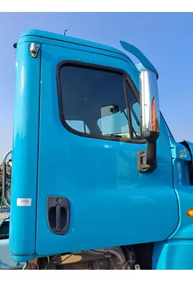 FREIGHTLINER CASCADIA 2008-2018 DOOR ASSEMBLY, FRONT