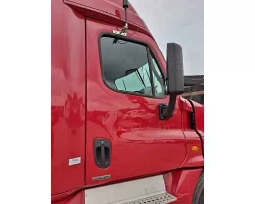 FREIGHTLINER CASCADIA 2008-2018 DOOR ASSEMBLY, FRONT