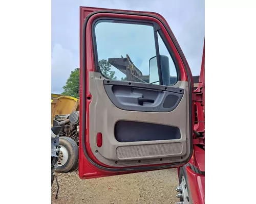 FREIGHTLINER CASCADIA 2008-2018 DOOR ASSEMBLY, FRONT