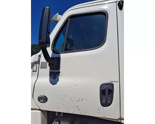 FREIGHTLINER CASCADIA 2008-2018 DOOR ASSEMBLY, FRONT