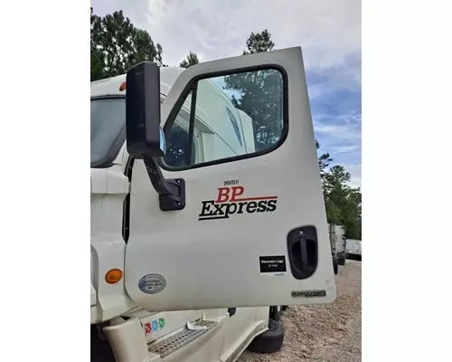 FREIGHTLINER CASCADIA 2008-2018 DOOR ASSEMBLY, FRONT