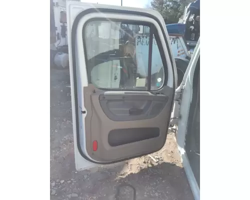 FREIGHTLINER CASCADIA 2008-2018 DOOR ASSEMBLY, FRONT