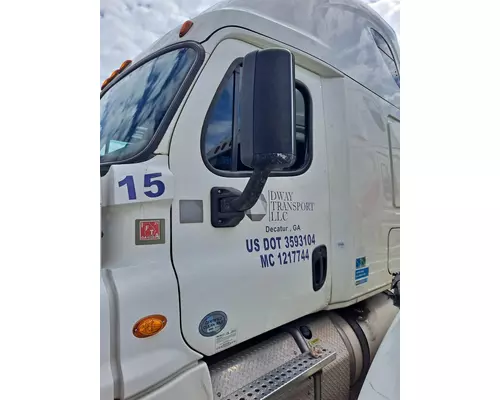 FREIGHTLINER CASCADIA 2008-2018 DOOR ASSEMBLY, FRONT