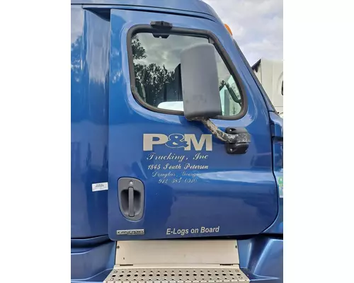 FREIGHTLINER CASCADIA 2008-2018 DOOR ASSEMBLY, FRONT