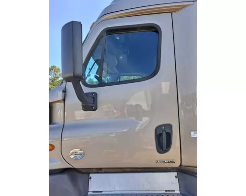 FREIGHTLINER CASCADIA 2008-2018 DOOR ASSEMBLY, FRONT