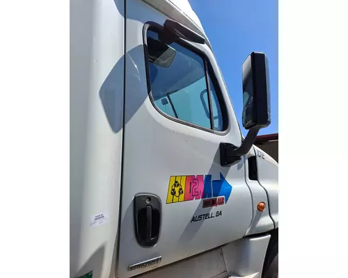 FREIGHTLINER CASCADIA 2008-2018 DOOR ASSEMBLY, FRONT