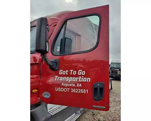 FREIGHTLINER CASCADIA 2008-2018 DOOR ASSEMBLY, FRONT