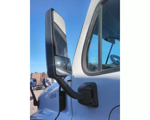 FREIGHTLINER CASCADIA 2008-2018 DOOR ASSEMBLY, FRONT