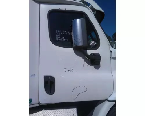 FREIGHTLINER CASCADIA 2008-2018 DOOR ASSEMBLY, FRONT