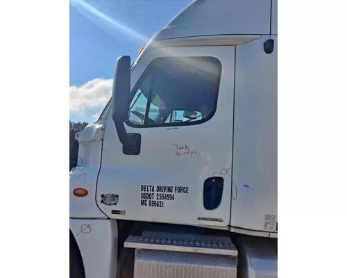 FREIGHTLINER CASCADIA 2008-2018 DOOR ASSEMBLY, FRONT