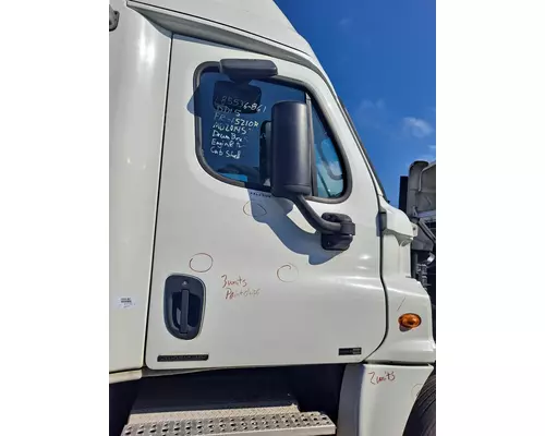 FREIGHTLINER CASCADIA 2008-2018 DOOR ASSEMBLY, FRONT