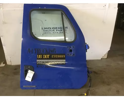 FREIGHTLINER CASCADIA 2008-2018 DOOR ASSEMBLY, FRONT