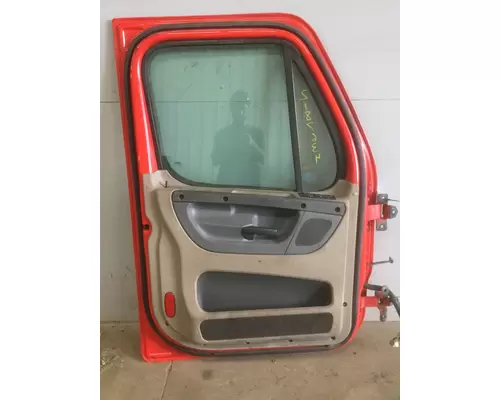 FREIGHTLINER CASCADIA 2008-2018 DOOR ASSEMBLY, FRONT