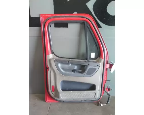 FREIGHTLINER CASCADIA 2008-2018 DOOR ASSEMBLY, FRONT