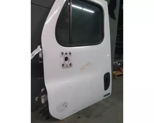 FREIGHTLINER CASCADIA 2008-2018 DOOR ASSEMBLY, FRONT
