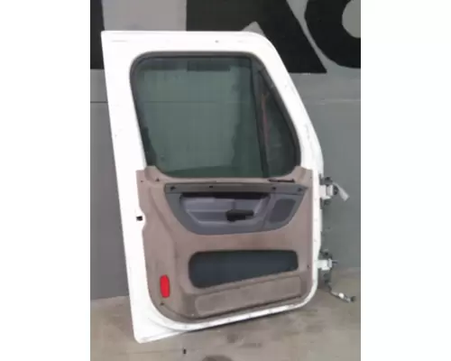 FREIGHTLINER CASCADIA 2008-2018 DOOR ASSEMBLY, FRONT