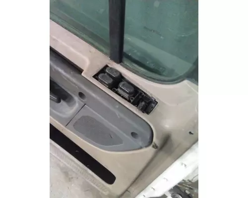FREIGHTLINER CASCADIA 2008-2018 DOOR ASSEMBLY, FRONT