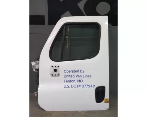 FREIGHTLINER CASCADIA 2008-2018 DOOR ASSEMBLY, FRONT