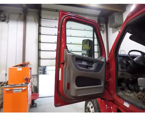 FREIGHTLINER CASCADIA 2008-2018 DOOR ASSEMBLY, FRONT
