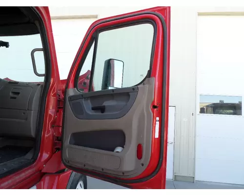 FREIGHTLINER CASCADIA 2008-2018 DOOR ASSEMBLY, FRONT