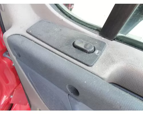 FREIGHTLINER CASCADIA 2008-2018 DOOR ASSEMBLY, FRONT