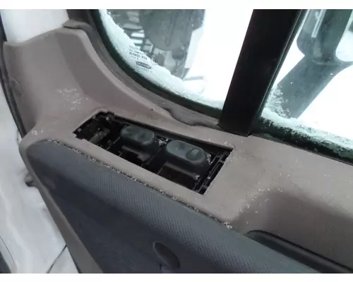FREIGHTLINER CASCADIA 2008-2018 DOOR ASSEMBLY, FRONT