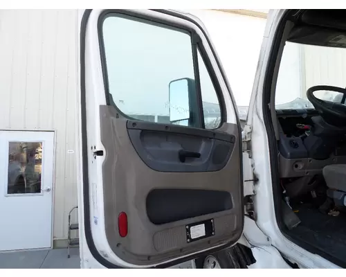 FREIGHTLINER CASCADIA 2008-2018 DOOR ASSEMBLY, FRONT